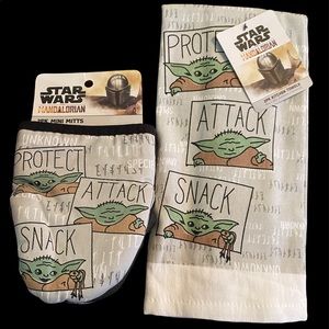Star Wars The Mandalorian set of 2 Kitchen Towels and 2 matching mini mitts